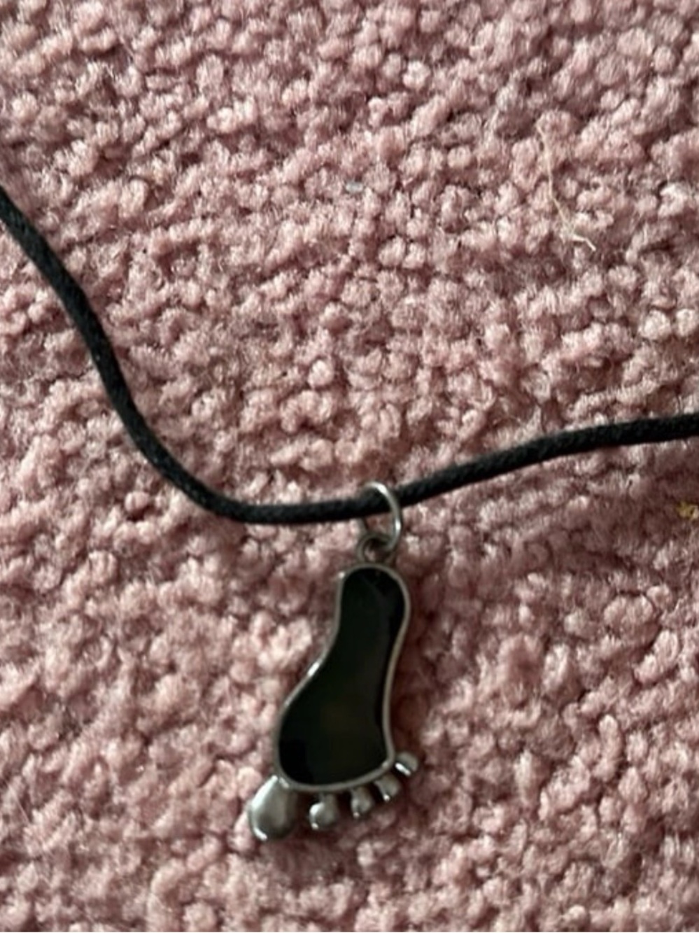 Foot Pendant mood Necklace